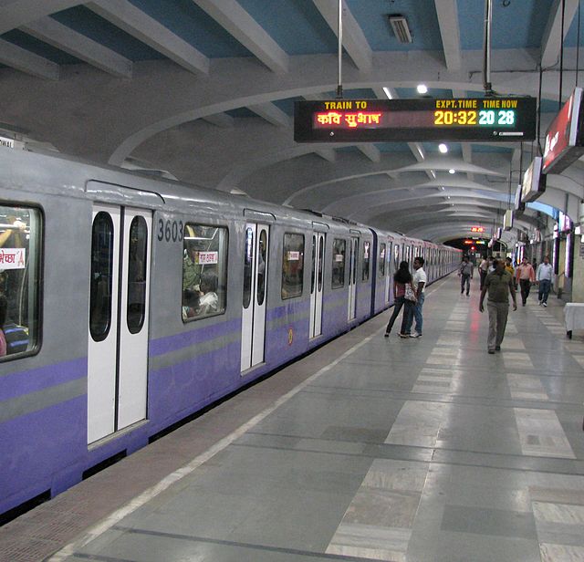 Kolkata Metro rake on the North-South line.