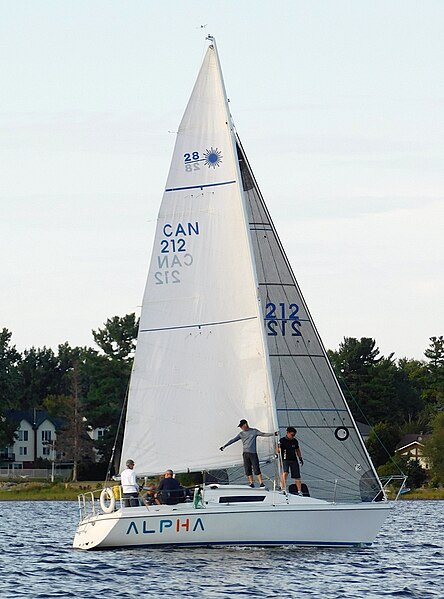 File:Laser 28 sailboat Alpha 5554.jpg