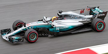 La Mercedes AMG F1 W08 EQ Power+, championne du monde 2017, ici pilotée par Lewis Hamilton au Grand Prix de Malaisie
