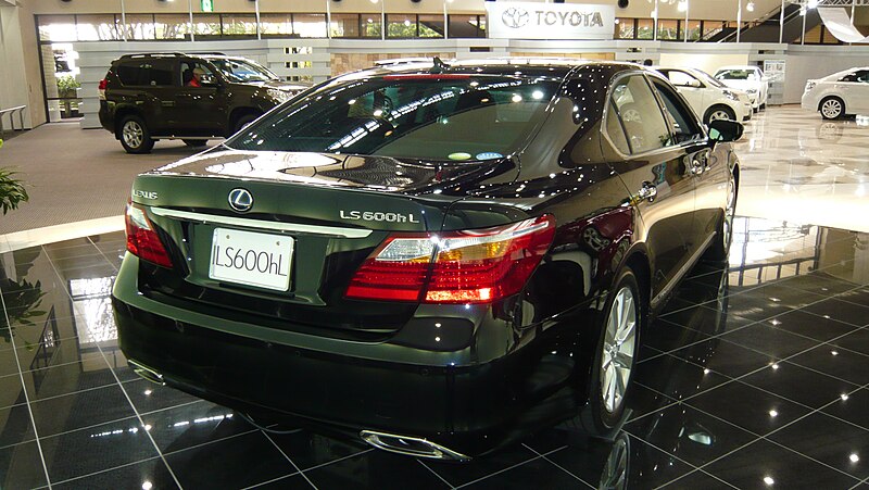 File:Lexus LS-h 1002.jpg