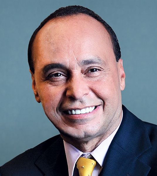 File:Luis Gutiérrez 113th Congress.jpg