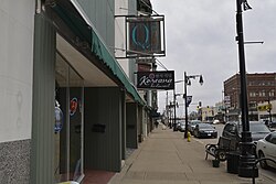 Galesburg şehir merkezinde Main Street (US Hwy 150)