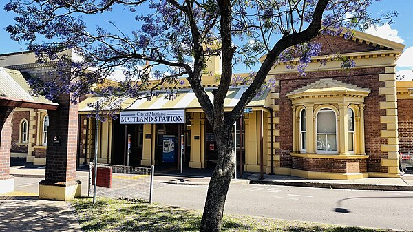 Station front in November 2022