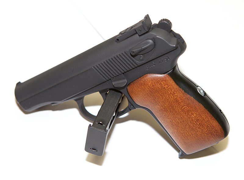 File:Makarov Pistol Parkerized and Painted.jpg