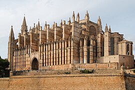 Cattedrale di Palma di Maiorca, esterno (iniziata forse nel 1300)