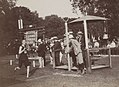 Marathon des JO de Paris 1900, arrivée du concurrent 21.jpg