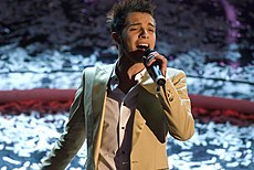 Marco Carta în Sanremo 2009.jpg