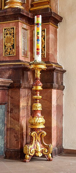 File:Maria zu den Ketten - Paschal candle 01.jpg