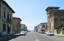 Marina di Pisa, Straße mit alten Villen