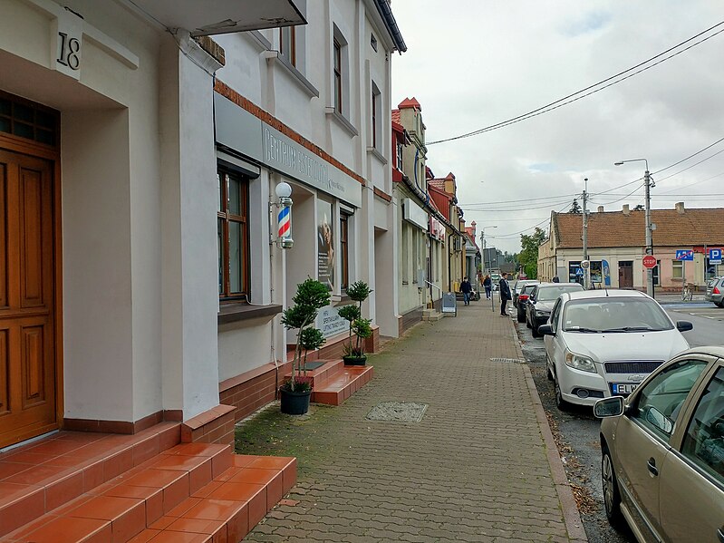 File:Market Square in Rzgow (1).jpg