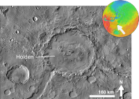 Марсианский ударный кратер Холден по данным дня THEMIS.png 