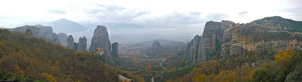 Panoramic view of Meteora valley