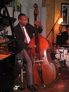 Mike Merritt (musician) American bassist (born 1955)