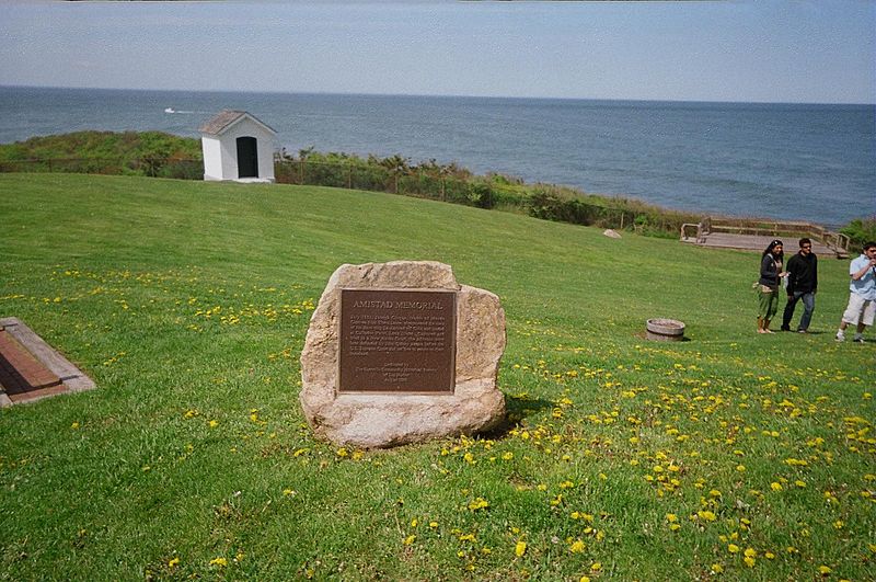 File:Montauk Point Amistad Memorial; May 11 2008.JPG