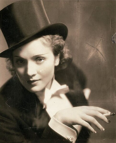 File:Morocco (film) 1930. Josef von Sternberg, director. Marlene Dietrich with top hat.jpg