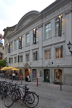 Neumarkt - Theater und Bilgeriturm 29. 9. 2018 18. 48..jpg