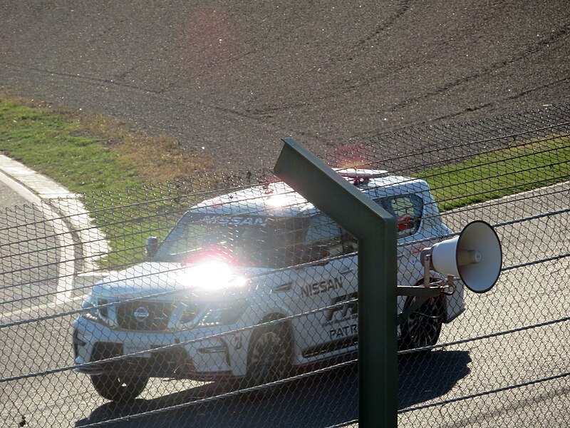 File:Nissan PATROL NISMO (Y62) used as a SUPER GT FIRST RESCUE OPERATION (2).jpg