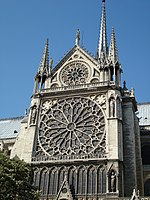 S. 68 - Notre-Dame de Paris, Rose am Südquerhaus, nach 1258, Pierre de Montreuil (Dreipässe in nach innen gerichteten Spitzbögen)