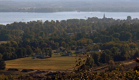 Oka deux montagnes