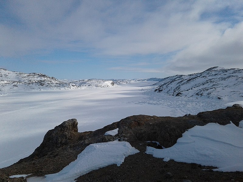 File:Over looking Hudson's Straight Inlet.jpg