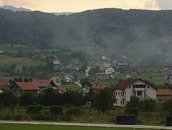 Blick auf das Dorf Paloč von Uskoplje