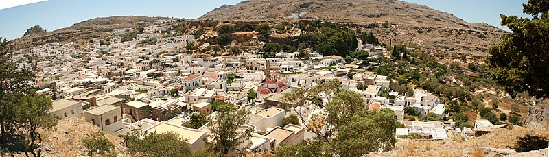 File:Panorama di Lindos, dalla salita per l'Acropoli - panoramio.jpg