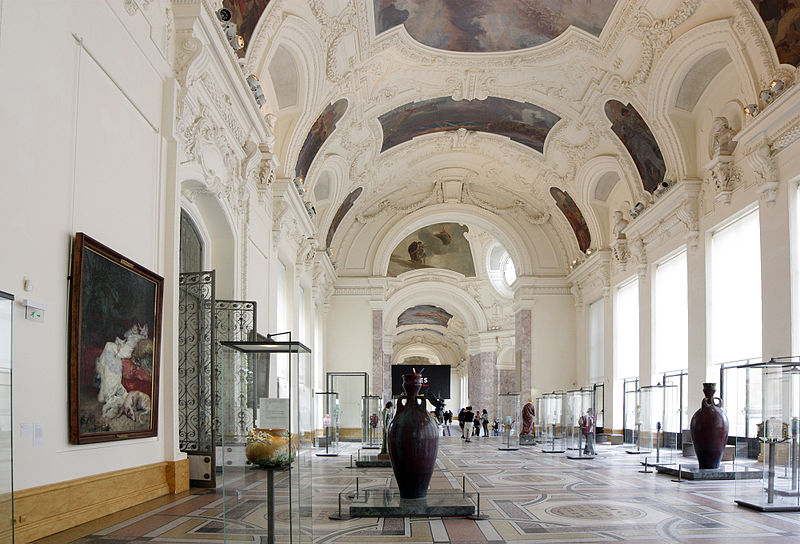 File:Petit Palais-interior.jpg