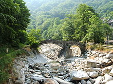 Ponte sul Cervo nei pressi di Piedicavallo, crollato nel corso dell'evento alluvionale dell'ottobre 2020