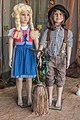 English: Mannequins dressed as Gretel and Hansel of the fairy tale "Hansel and Gretel“ Deutsch: Schaufensterpuppen als Gretel und Hänsel aus dem Märchen „Hänsel und Gretel“