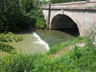 Bridge over the river at Saint-Sauveur