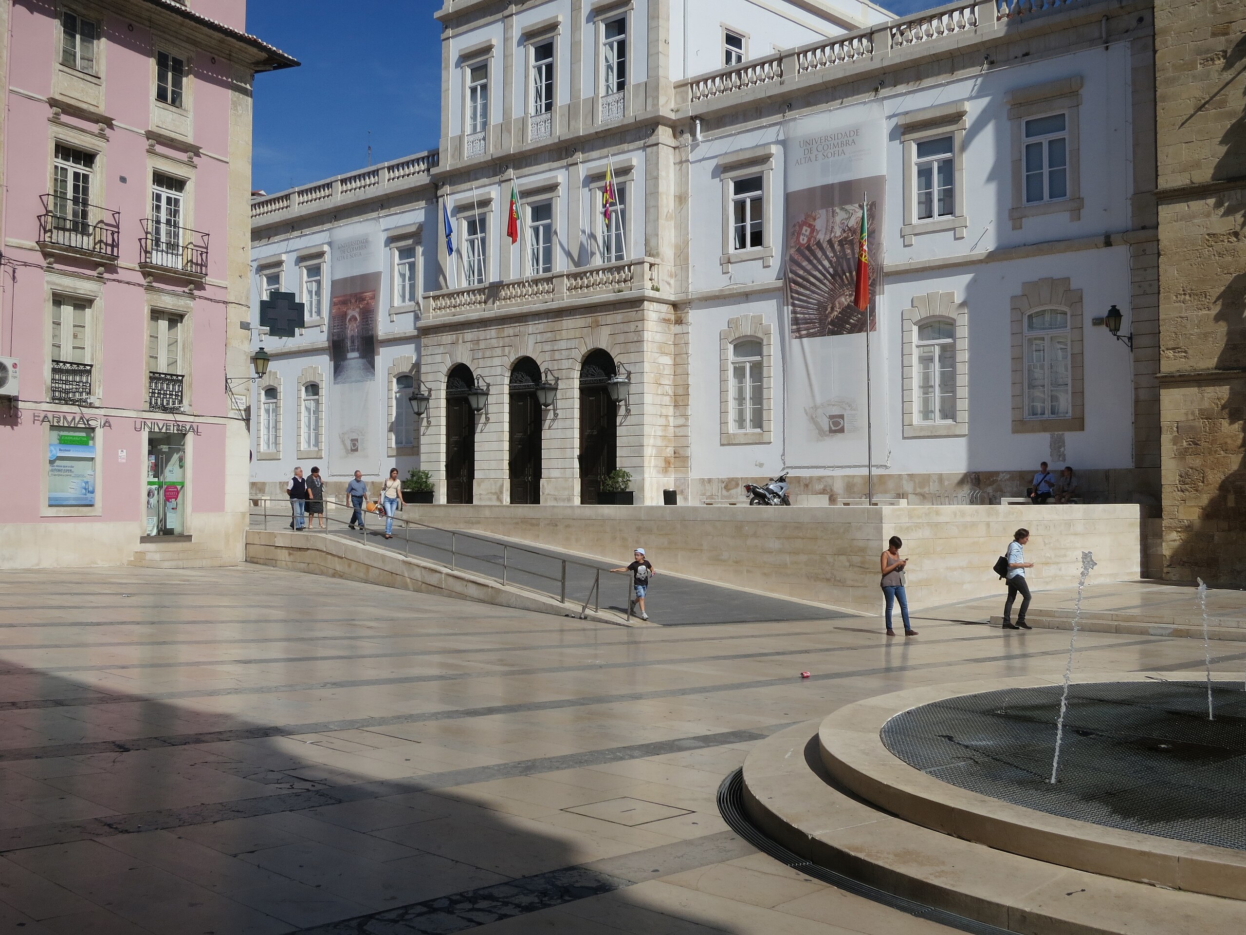 File:Clube Portugues de Niteroi - panoramio.jpg - Wikimedia Commons