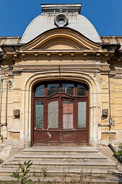 File:RO AG - Casa Gheorghe Niţulescu 4.jpg