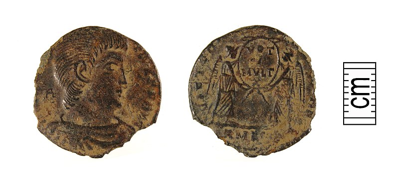 File:Roman coin, Nummus of Magnentius. Reverse type, Two Victories holding a shield with VOT V MULT X, Amiens mint (obverse, reverse). (FindID 255304).jpg