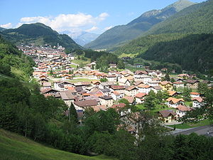 Roncone trento.jpg