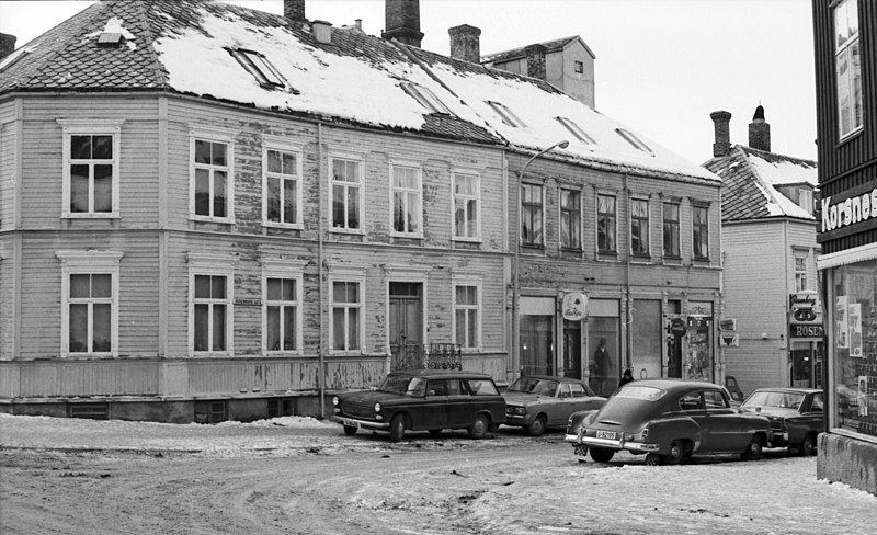 File:Rosenborg gate 14 og 12 Møllenberg (1970) (8735197818).jpg