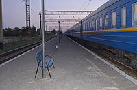 Початок Вікіекспедиції, поїзд Ковель-Одеса на платформі станції Рудниця, 6 вересня 2014, 06:12:56