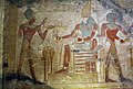 ஓசிரிசு மற்றும் ஓரசு கடவுள்களை வணங்கும் பார்வோன் காட்சி