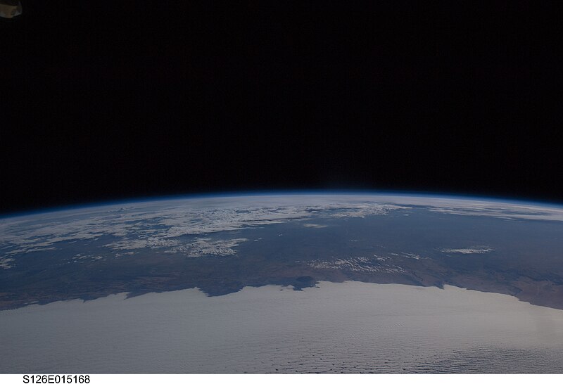 File:STS126-E-15168 - View of Earth.jpg