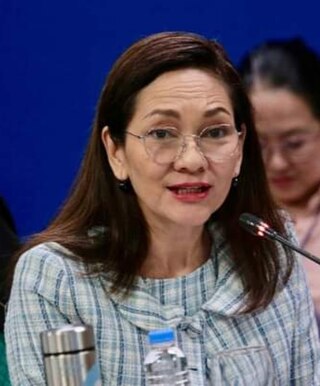 <span class="mw-page-title-main">Risa Hontiveros</span> Senator of the Philippines since 2016