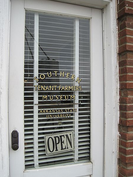 File:Southern Tenant Farmers Museum Tyronza AR 2012-08-25 001.jpg