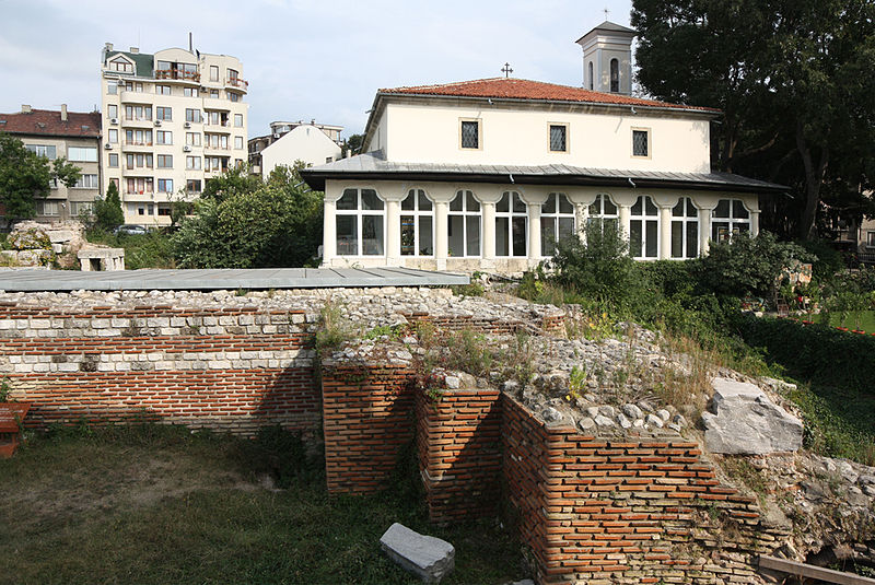 File:St-Athanasius-Church-in-Varna.jpg