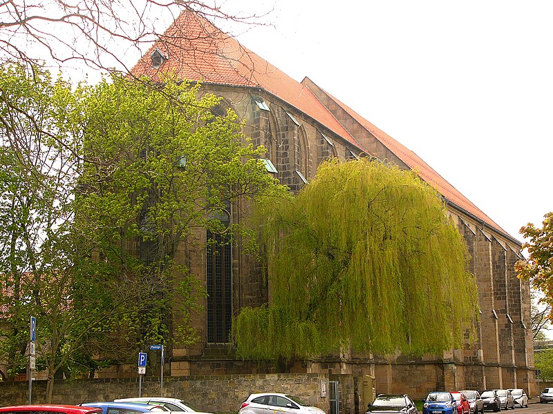 File:St.Andreas (Halberstadt).jpg