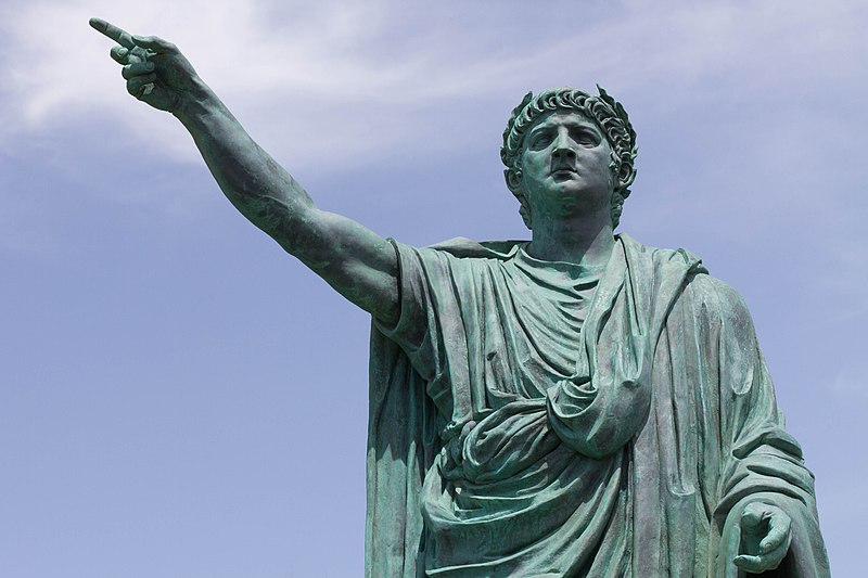 File:Statue of Nero.jpg