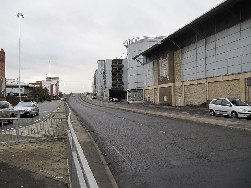 File:The IDR beside the Oracle - geograph.org.uk - 2198202.jpg