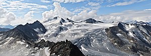 Taschachferner (Bildmitte) und Wildspitze (3768 m) vom Hinteren Brunnenkogel (3440 m) aus gesehen
