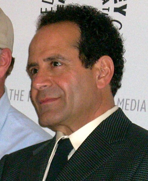 File:Tony Shalhoub (cropped).jpg