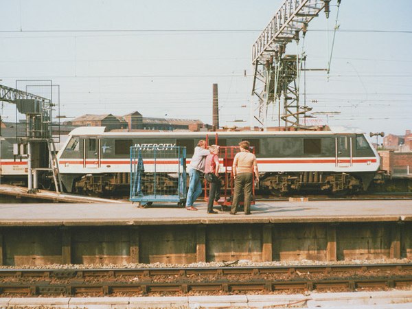 Class 90 at Manchester Piccadilly under British Rail as part of InterCity.