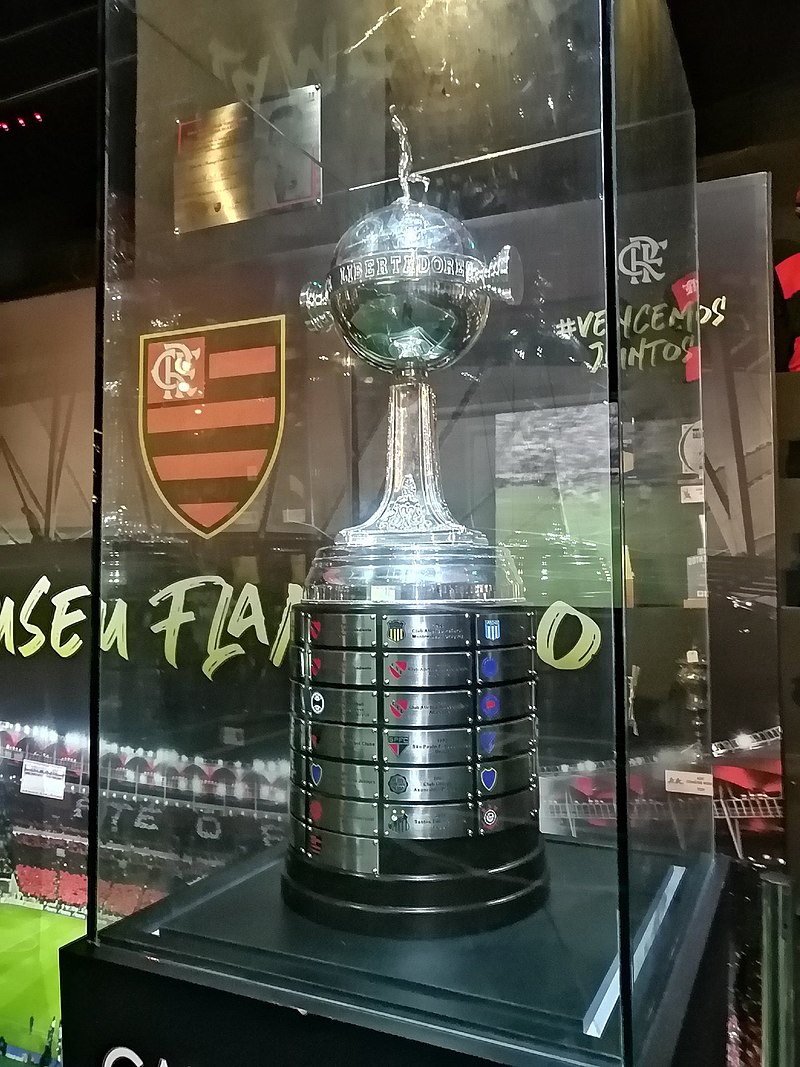 Copa Libertadores (trophy) - Wikipedia