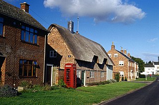 <span class="mw-page-title-main">Tur Langton</span> Human settlement in England