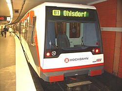 U-Bahn Hamburg DT4 01.jpg